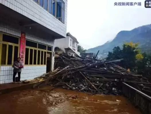 因灾倒损住房恢复重建要尊重群众意愿，因灾倒损住房恢复重建选址，以人为本，尊重群众意愿，科学规划因灾倒损住房恢复重建选址